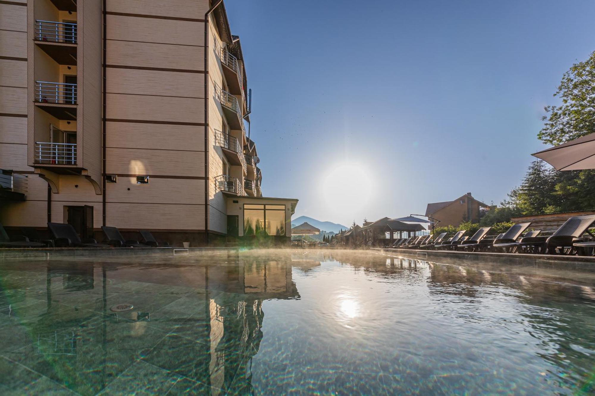 בוקובל Villa Leku Spa Resort מראה חיצוני תמונה